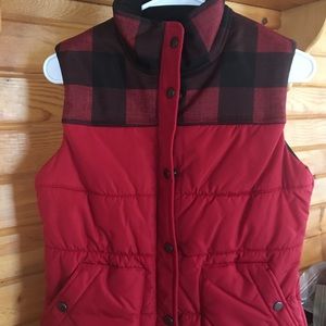 Buffalo Checked Eddie Bauer Puffer Vest